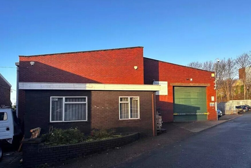 Waterfall Ln, Cradley Heath for sale - Building Photo - Image 1 of 1