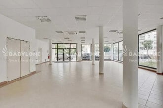 Retail in Meudon to rent Interior Photo- Image 2 of 13