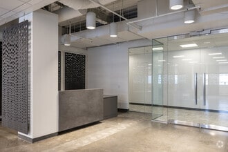 330 2nd Ave S, Minneapolis, MN to rent Interior Photo- Image 2 of 44