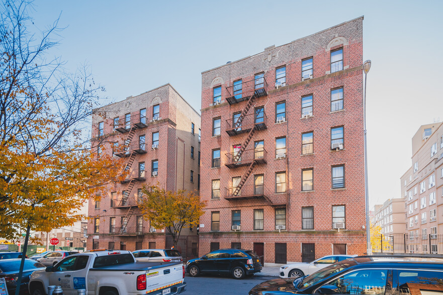 64 Jesup Pl, Bronx, NY for sale - Primary Photo - Image 1 of 1