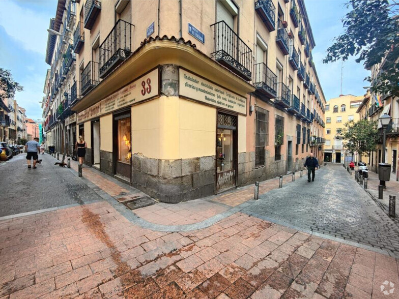 Calle Madera, 33, Madrid, Madrid for sale - Interior Photo - Image 1 of 1