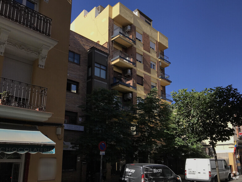 Calle De Hernani, 6, Madrid, Madrid for sale - Primary Photo - Image 1 of 1