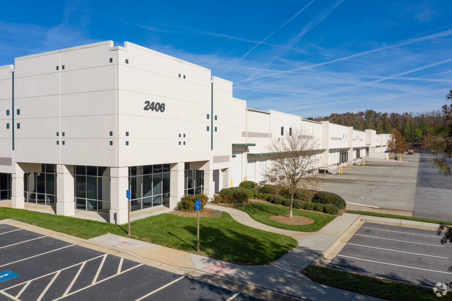 2406 Tech Center Parkway, Building G, Buford, GA for rent - Primary Photo - Image 1 of 7