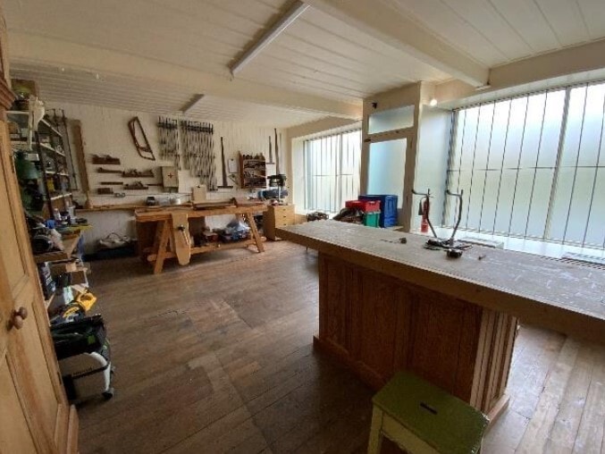 104A Halifax Rd, Keighley for sale - Interior Photo - Image 2 of 4