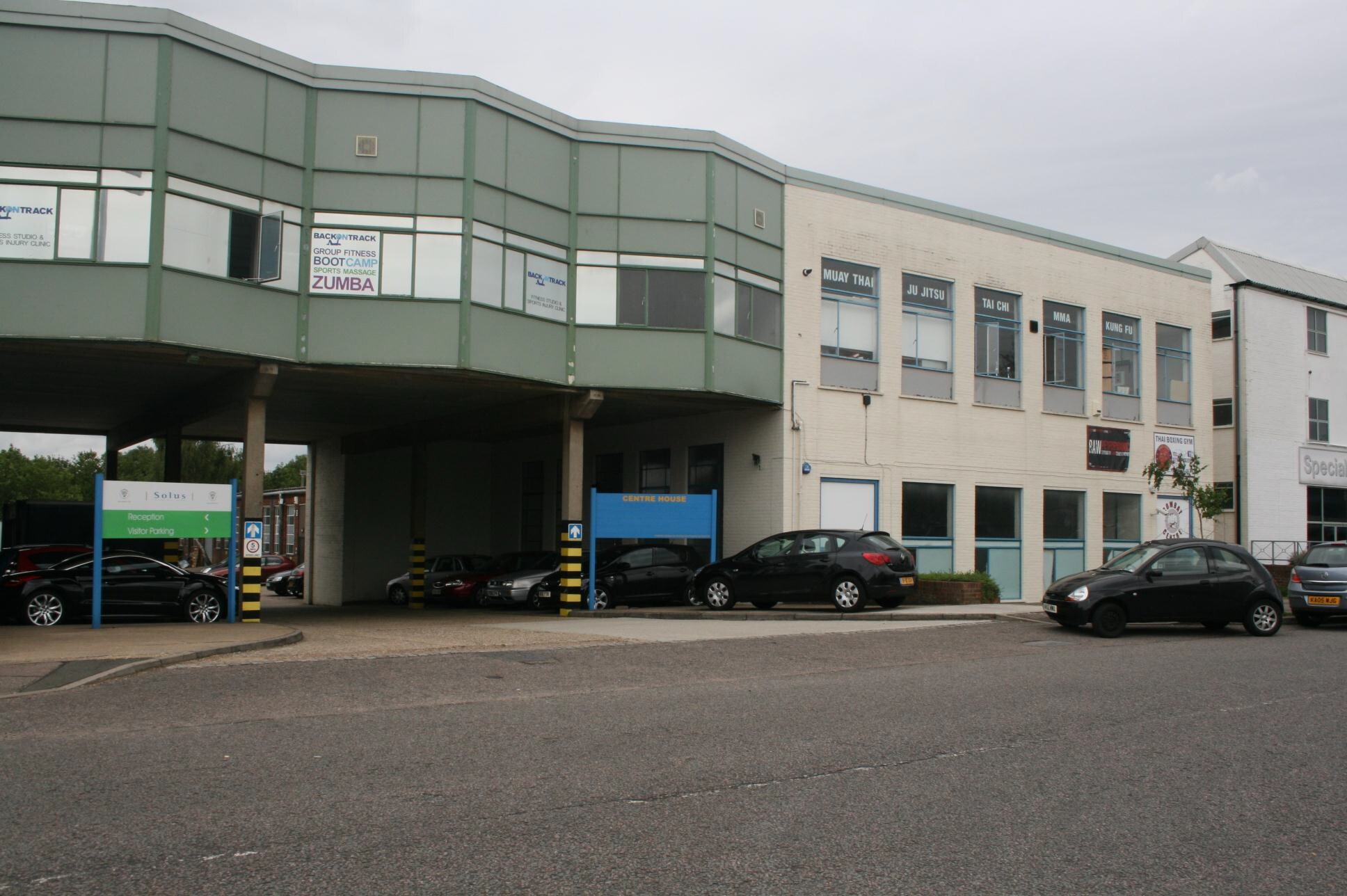 71-72B Wilbury Way, Hitchin for sale Primary Photo- Image 1 of 1