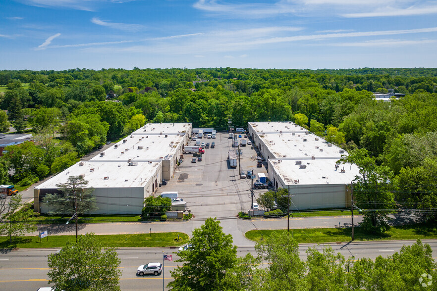 16 Passaic Ave, Fairfield, NJ for rent - Aerial - Image 3 of 6