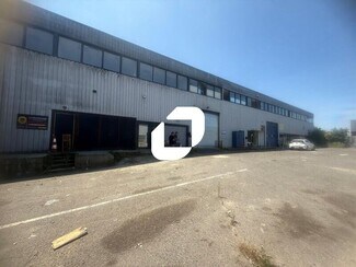 More details for Office, Retail to Rent