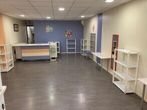 Office / Retail in Sant Andreu de la Barca, Barcelona to rent Interior Photo- Image 2 of 13