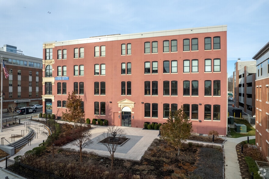 60 Main St, Brockton, MA to rent - Building Photo - Image 3 of 4