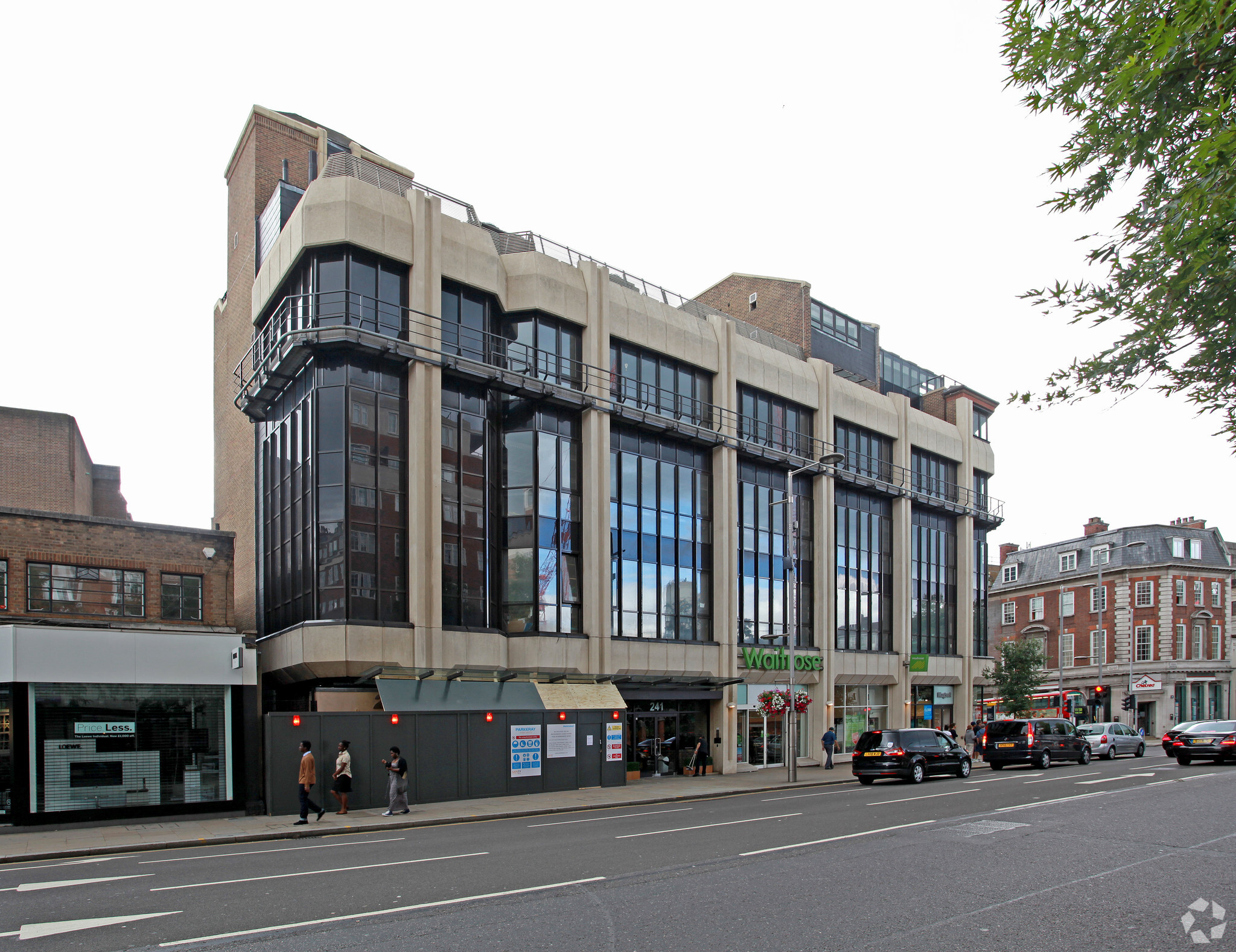 239-249 Kensington High St, London for rent Building Photo- Image 1 of 9