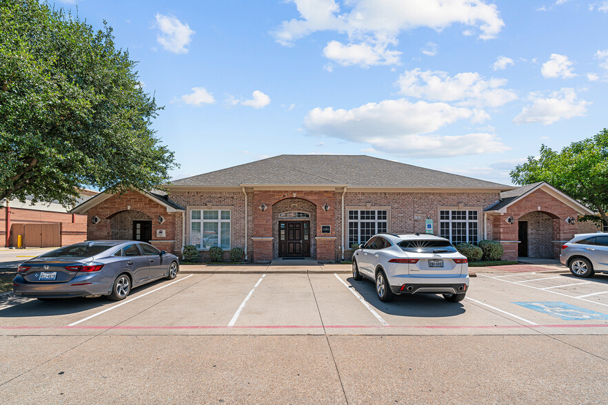 18170 Dallas Pky, Dallas, TX for rent - Building Photo - Image 1 of 17