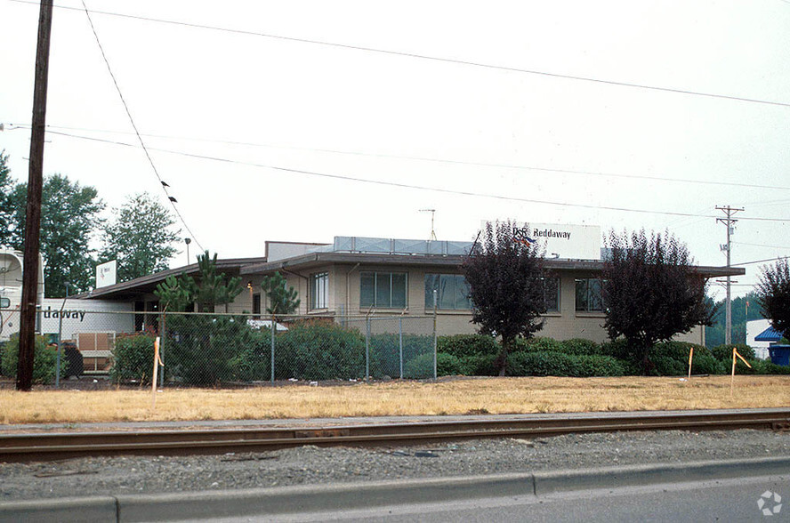 1955 E Lincoln Ave, Tacoma, WA for rent - Building Photo - Image 3 of 6