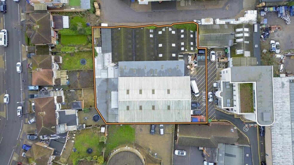 1 Golden Crescent, Hayes for sale - Building Photo - Image 1 of 1