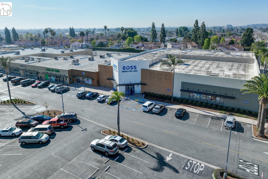 104-290 E Compton Blvd, Compton, CA for rent - Building Photo - Image 3 of 4