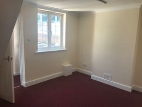 67-71 Gwyn St, Bedford to rent Interior Photo- Image 2 of 2