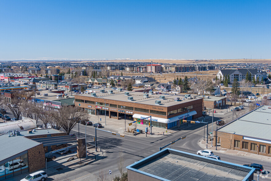 125 Main St N, Airdrie, AB for rent - Aerial - Image 2 of 6