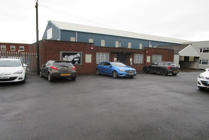 Birmingham New Rd, Tipton for sale - Primary Photo - Image 1 of 1