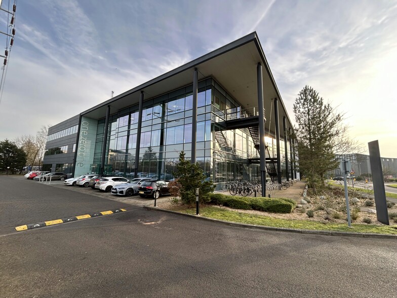 Milton Rd, Cambridge to rent - Building Photo - Image 2 of 4