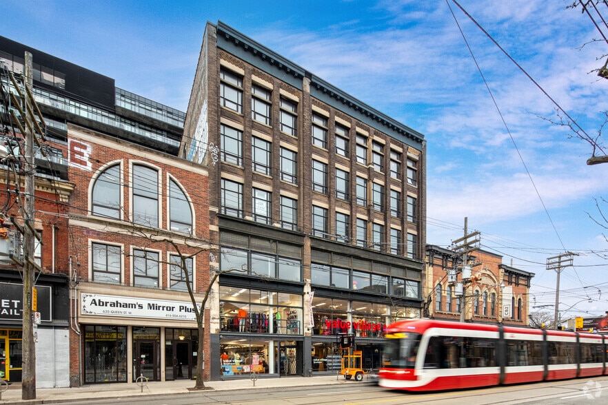 639 Queen St W, Toronto, ON to rent - Primary Photo - Image 1 of 22