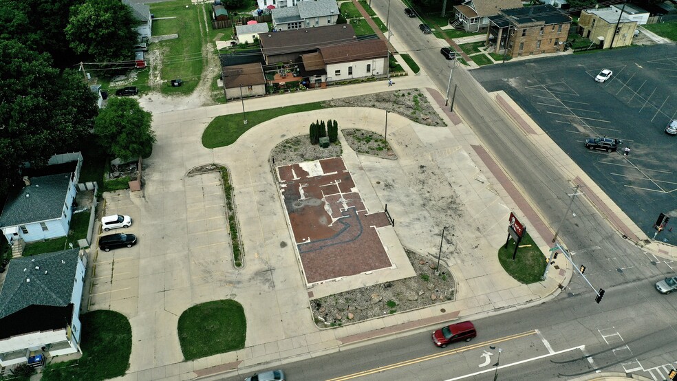 145 3rd St, La Salle, IL for sale - Aerial - Image 1 of 1