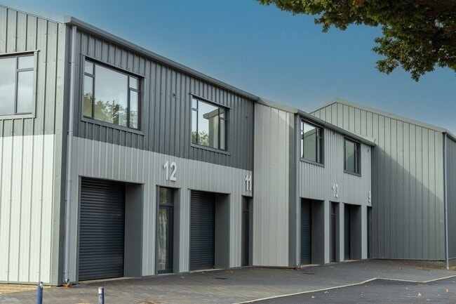 More details for Brownfields, Welwyn Garden City - Industrial to Rent