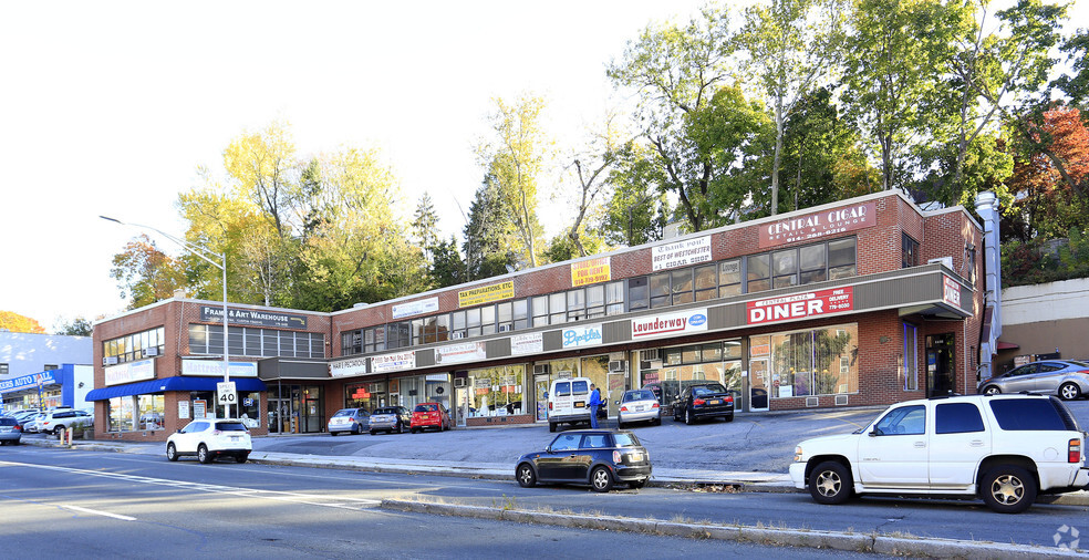 1686-1700 Central Park Ave, Yonkers, NY for sale - Primary Photo - Image 1 of 1