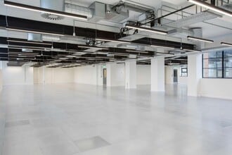 Ambrose St, Cheltenham to rent Interior Photo- Image 2 of 7