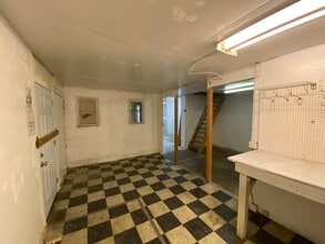 423-427 S Bascom Ave, San Jose, CA to rent Interior Photo- Image 2 of 9