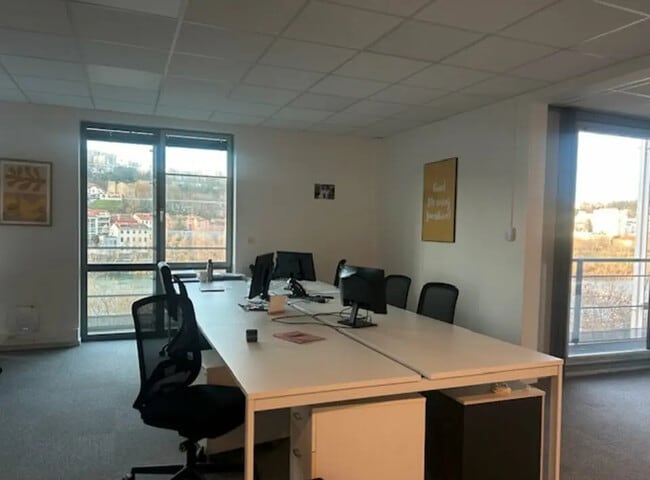 Location Bureaux 230 m² à 730 m²