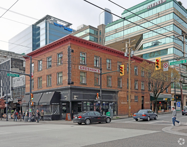 901-909 Granville St, Vancouver, BC for rent - Primary Photo - Image 1 of 3