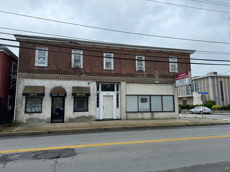 761-769 Bedford St, Fall River, MA for sale - Building Photo - Image 1 of 9