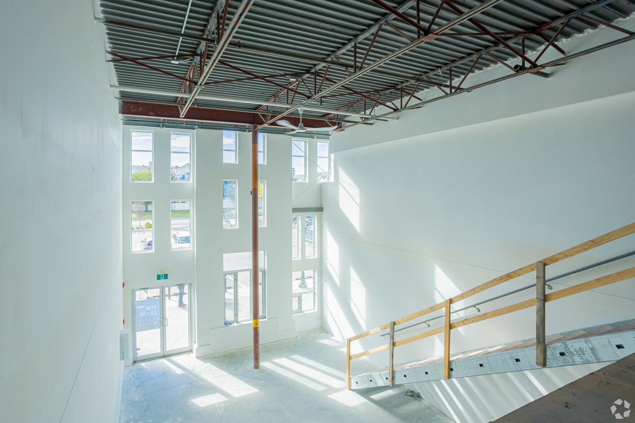 10704 120 St NW, Edmonton, AB to rent Interior Photo- Image 1 of 1