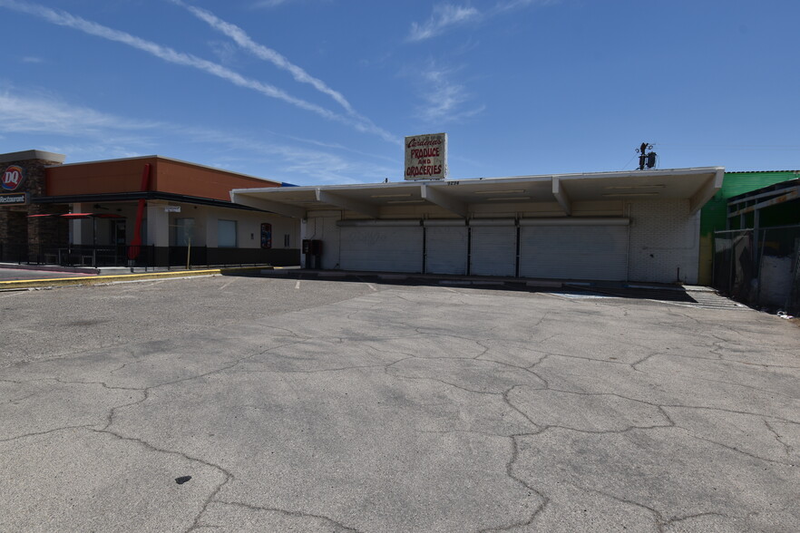 9294 Mccombs St, El Paso, TX for rent - Building Photo - Image 2 of 6