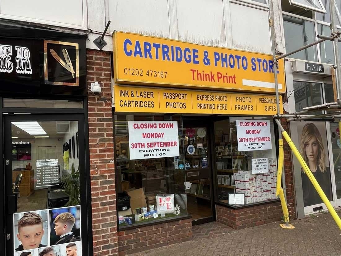 7 High St, Christchurch to rent Building Photo- Image 1 of 4