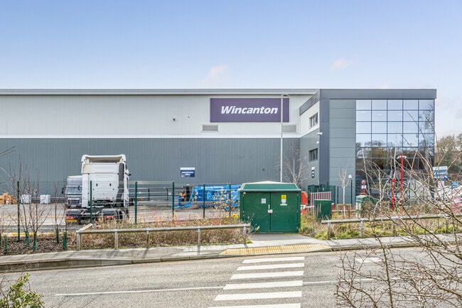 More details for Third Ave, Harlow - Industrial to Rent