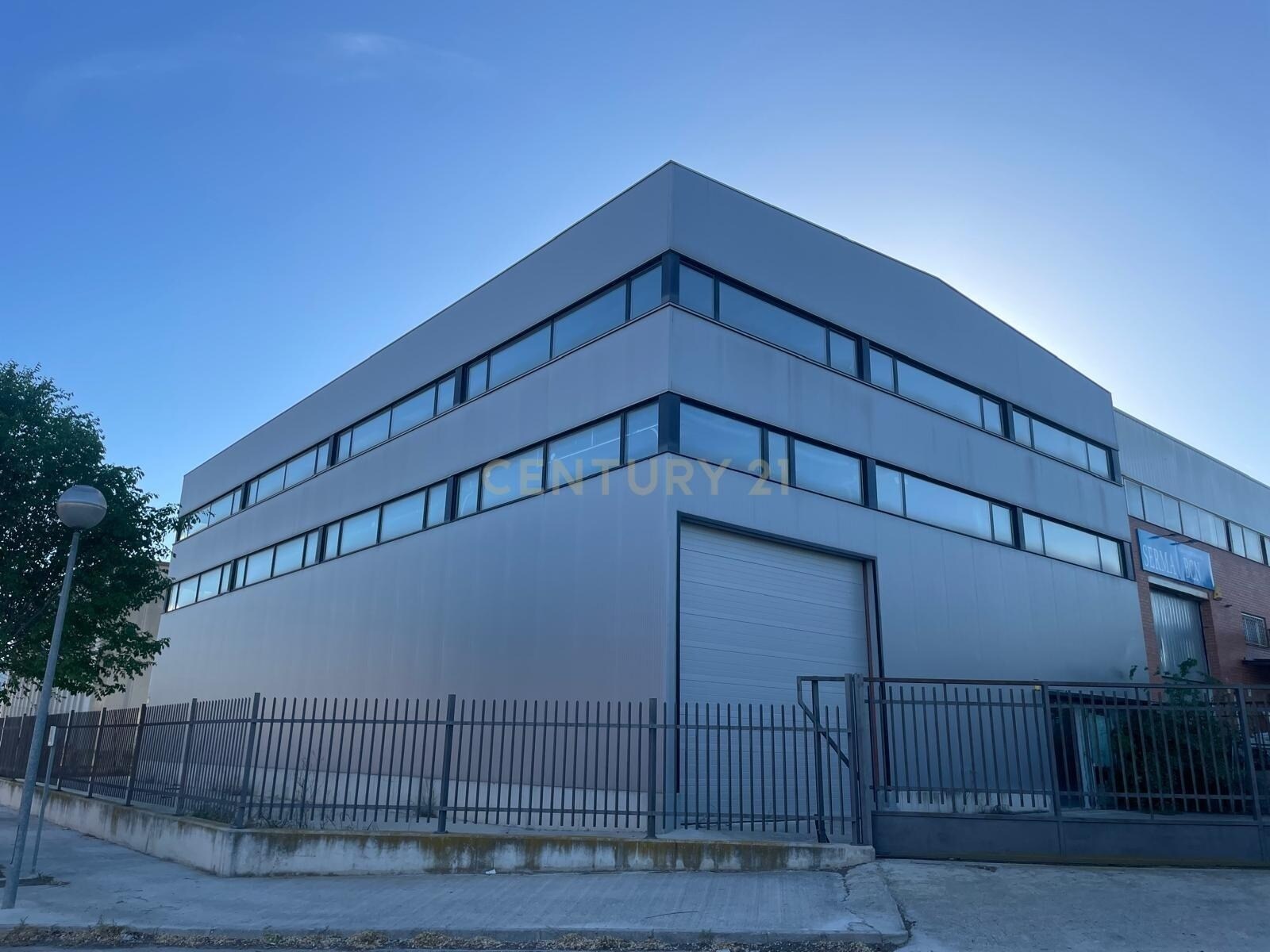 Industrial in Sant Llorenç d'Hortons, Barcelona to rent Building Photo- Image 1 of 33