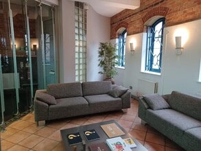 22 Russell St, Windsor to rent Interior Photo- Image 2 of 2