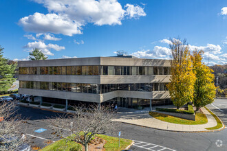 2221 Washington St, Newton, MA for rent Primary Photo- Image 1 of 6