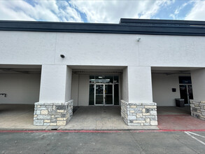 7122 San Pedro Ave, San Antonio, TX for rent Building Photo- Image 1 of 1