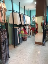 Retail in Madrid, Madrid to rent Interior Photo- Image 2 of 9