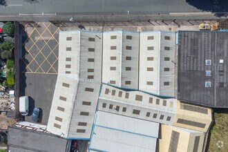 5-13 Livingstone Av, Bilston, WMD - AERIAL  map view
