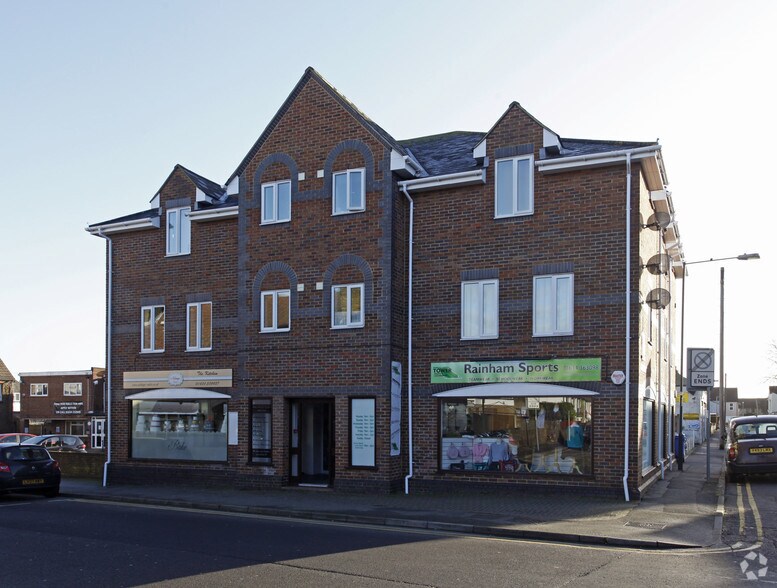 76A-76B Station Rd, Gillingham for sale - Primary Photo - Image 1 of 1