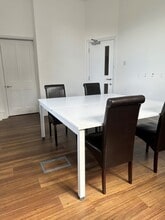 82 Great North Rd, Hatfield to rent Interior Photo- Image 1 of 4