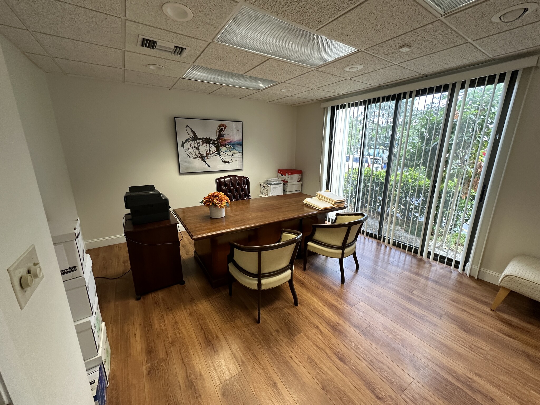 1300 N Federal Hwy, Boca Raton, FL for rent Interior Photo- Image 1 of 3