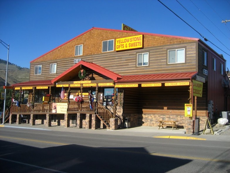 108 S 2nd St, Gardiner, MT for sale - Building Photo - Image 1 of 1