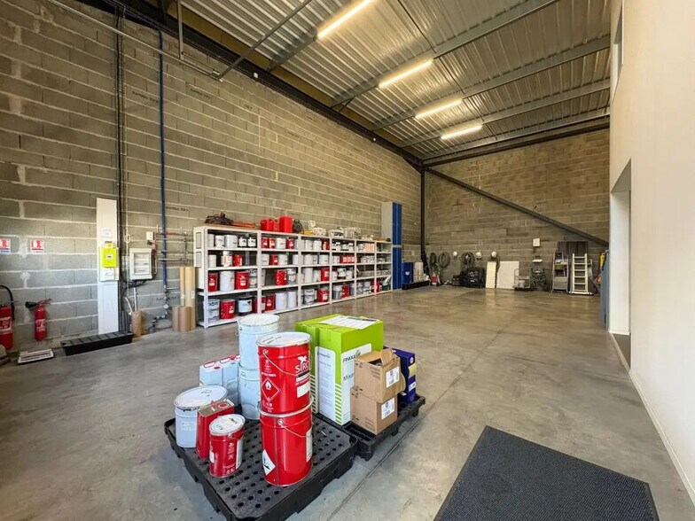 Office in Saint-Herblain to rent - Interior Photo - Image 3 of 5