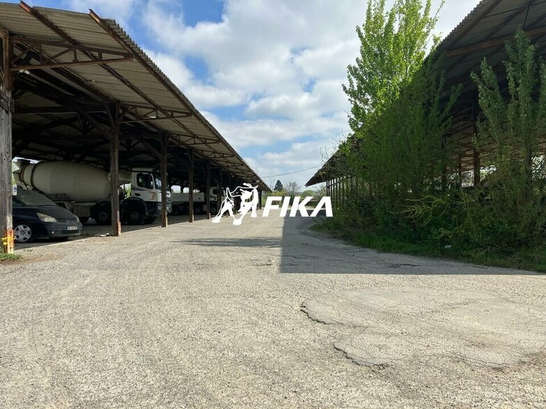 Land in Portet-sur-Garonne for sale - Building Photo - Image 1 of 6