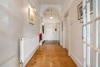 Finch Rd, Douglas to rent Interior Photo- Image 1 of 7