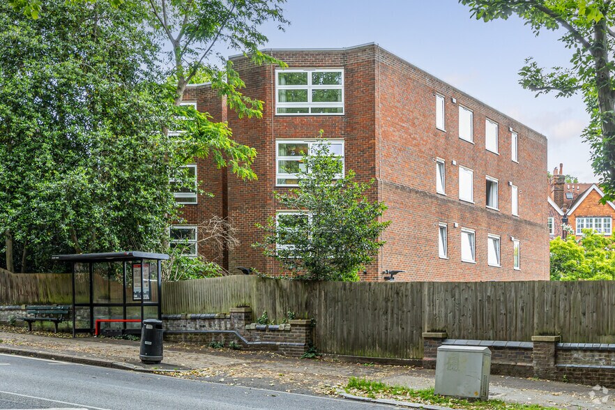 15 Akenside Rd, London for sale - Primary Photo - Image 1 of 1