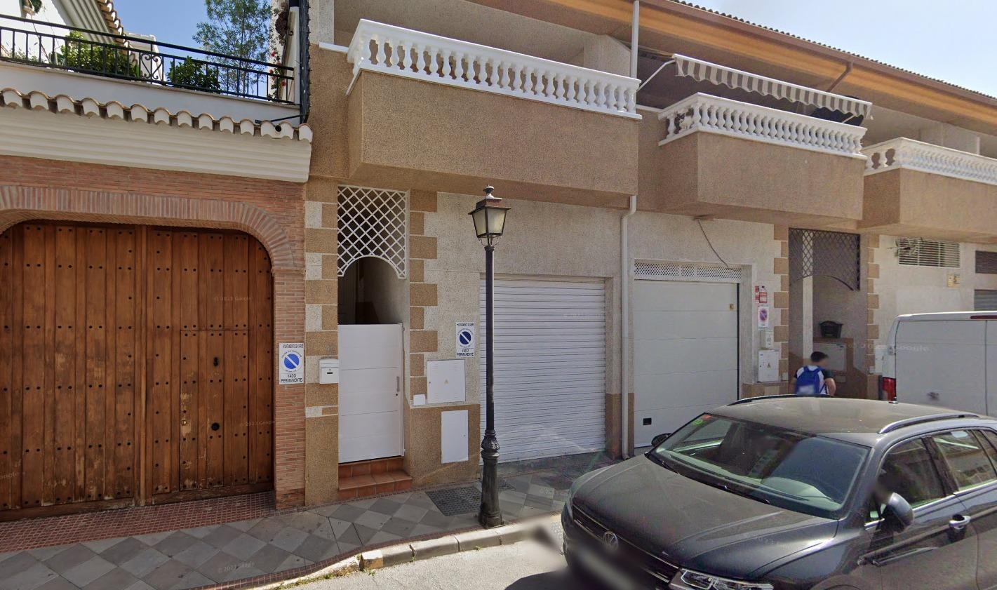 Calle Puerto Rico, 42, Atarfe, Granada to rent Building Photo- Image 1 of 7